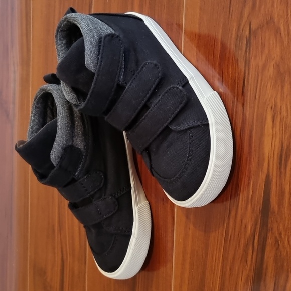 Old Navy Other - Old Navy Toddler High Top Shoes Black Size 9